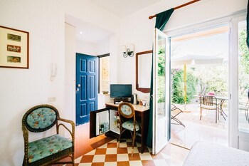 Villino Eleonora Bed And Breakfast
