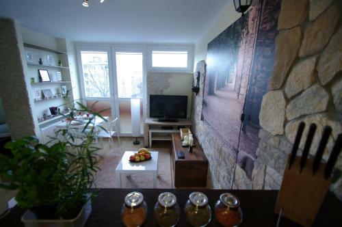 Capitol Studio Apartments