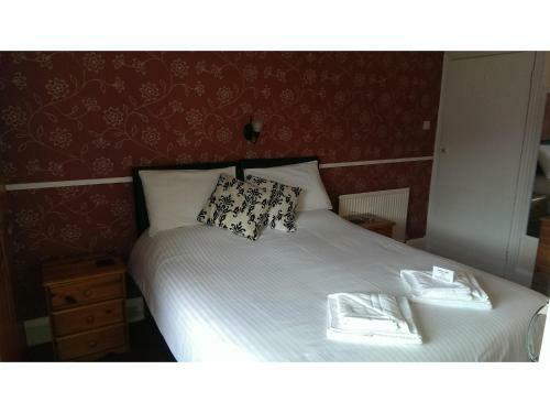 Hostal Tusker Lodge - Adults Only