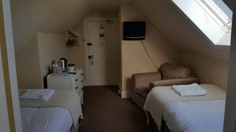 Hostal Carra Beag Guest House