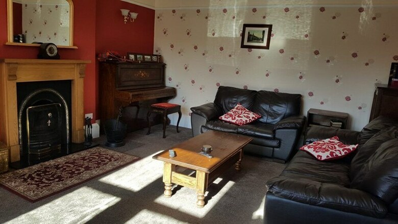Hostal Carra Beag Guest House