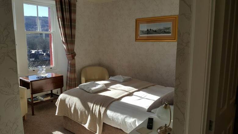 Hostal Carra Beag Guest House