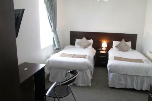 The Waverley Hotel