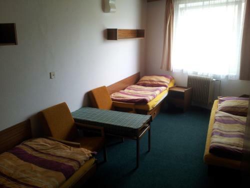 Hostal Penzion Tenis