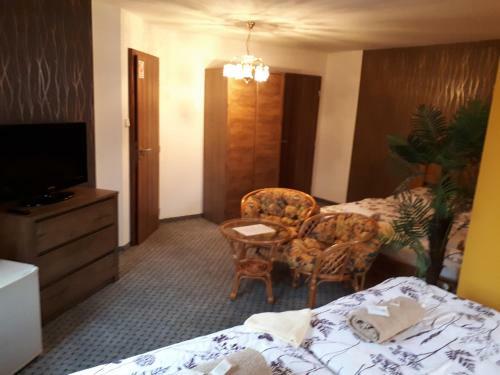 Hostal Penzion A Restaurace U Z�mku
