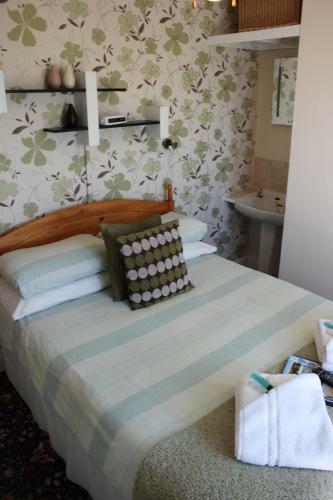 Hostal Rolling Waves