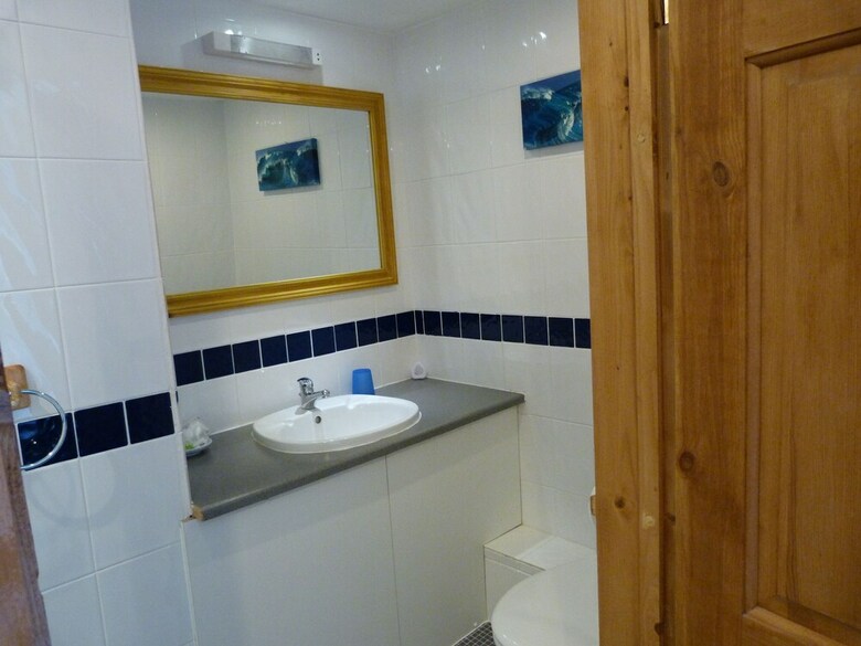 Hostal The Kenton Hotel