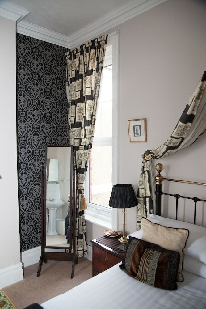 Hostal The Langtons