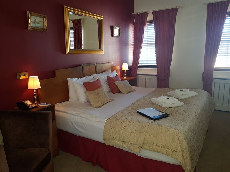 Hotel St. Giles House
