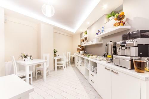 Hostal Apartamenty Platinia