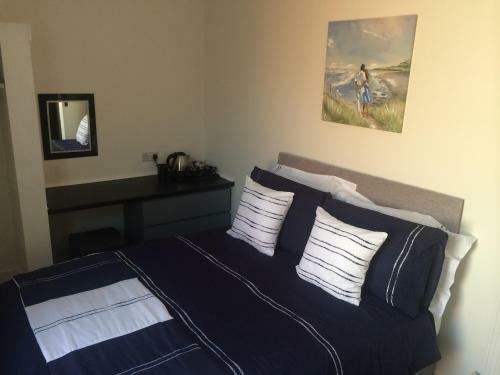 Hostal The Prince Guest House