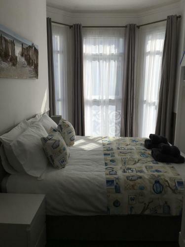 Hostal The Prince Guest House