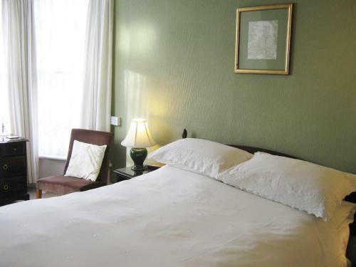 Hostal Dunedin Guest House