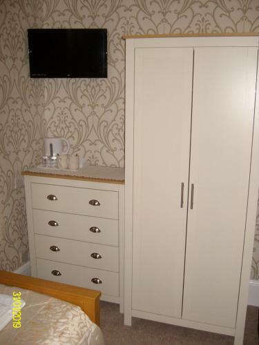 Hostal Kelvin House