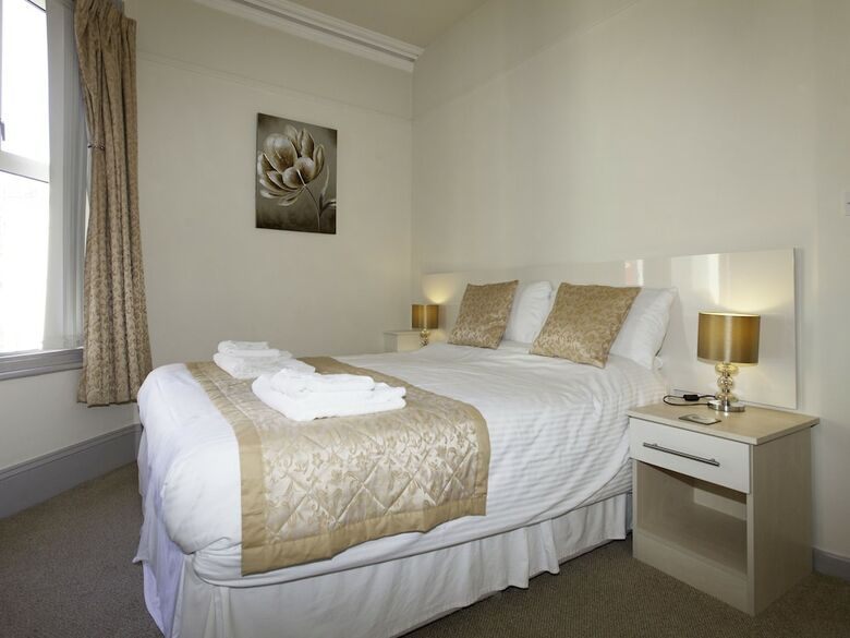 Hostal 74 Belgravia