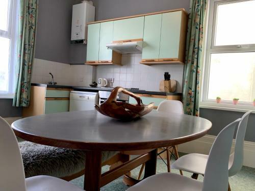 Clifton Seafront Apartments