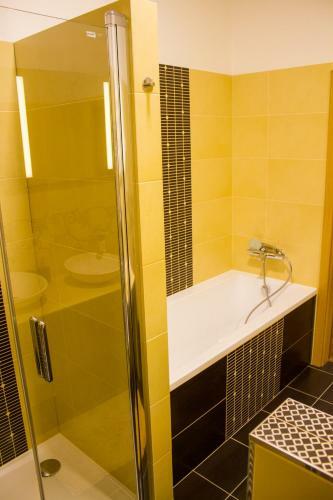Apartments B�l� Ber�nek
