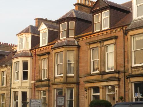 Bed & Breakfast Crown Guesthouse