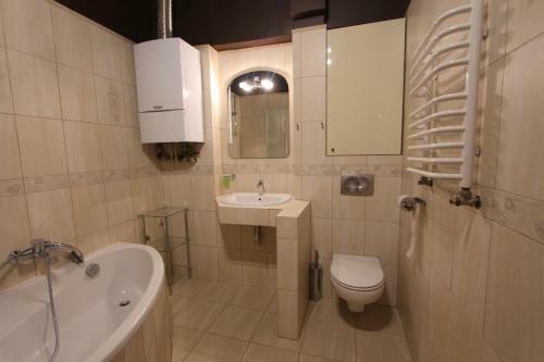 Hostel Chmielna 5 Rooms & Apartments