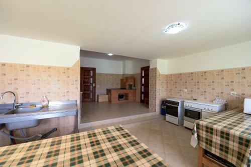 Hostal Pensiunea Arina
