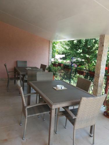 Hostal Pensiunea Dalena