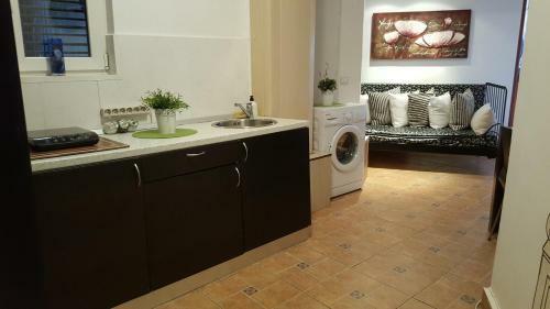 Premium Apartment- Redbed Self-catering