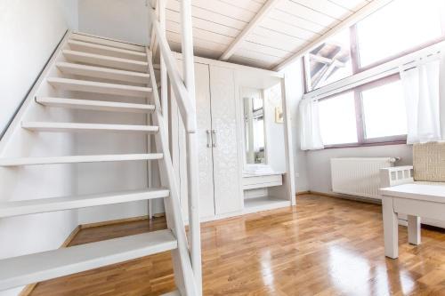 Hostal Casa Din Bran - Inn Nature