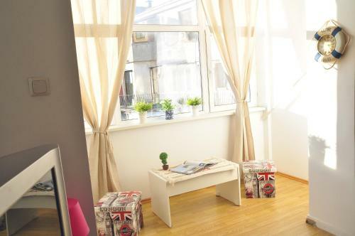 6 Sense Apartment