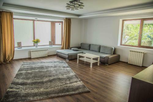 Aparthotel 6 Apartments