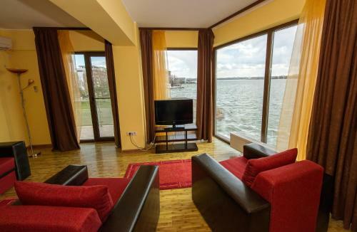 Apartamente Tania Mamaia