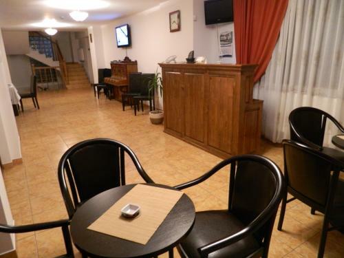 Hostal Vila Piano
