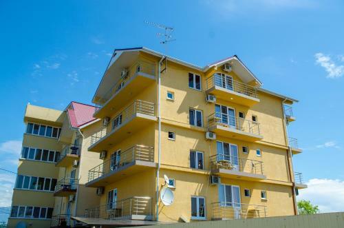 Hostal Svetlana Guest House
