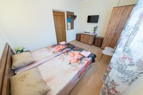 Hostal Guest House Ksenia