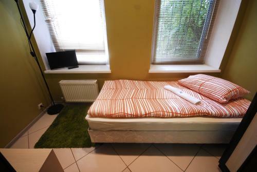 Hotel Landmark City Hostel