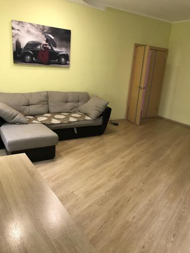 Apartments On Alleya Geroyev St.1
