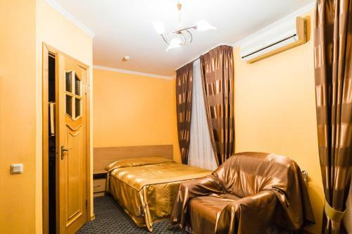 Old Flat Hotel On Grecheskiy
