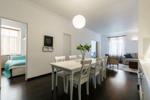 Peter The Great Apartments On Nevsky