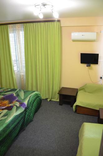 Hostal Akula Guest House