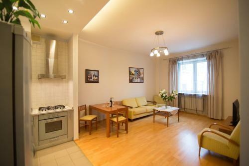 Apartments On Arbat Street