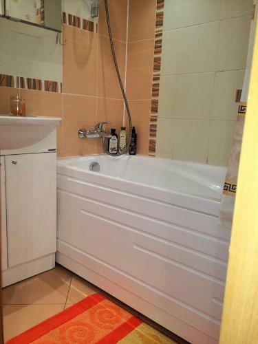 Apartment Ulitsa Malysheva 84