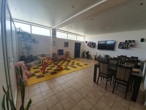 Hostal Guest House Na Mamayke +