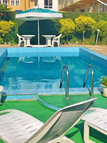 Hostal Karavella Guest House
