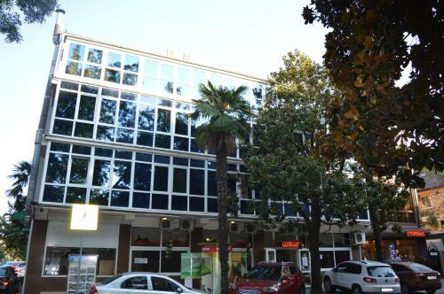 Hostal Hotel Davzar
