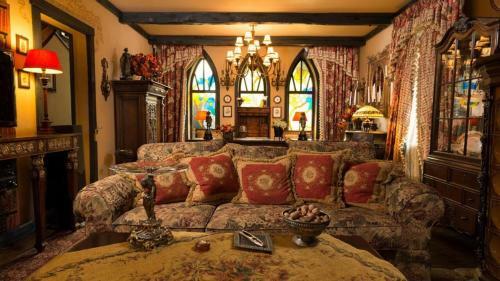 Green Hill Hotel