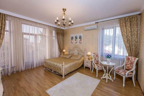 Hostal Apelsin Guest House