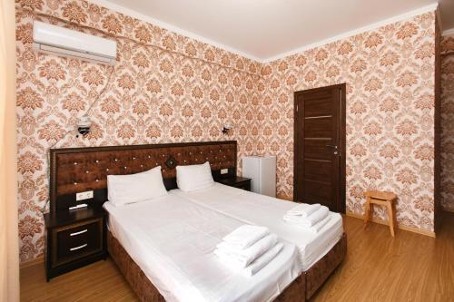 Hostal Hotel ?ometa 1