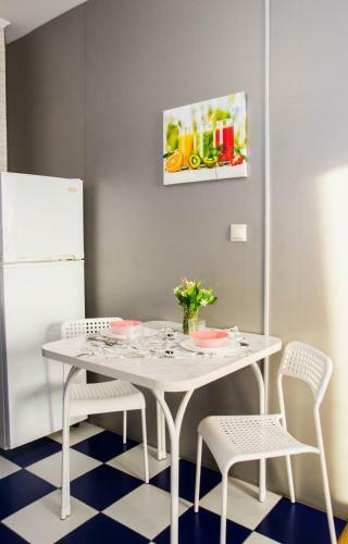 Rent-?????? Apartment Zhukova 144