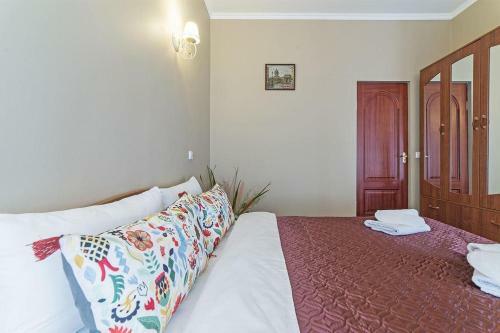 Hostal Anichkov Bridge Mini Hotel