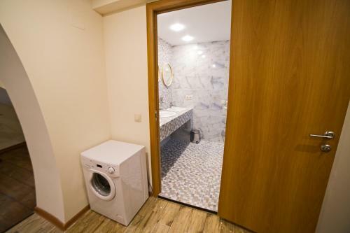 Parus Hostel