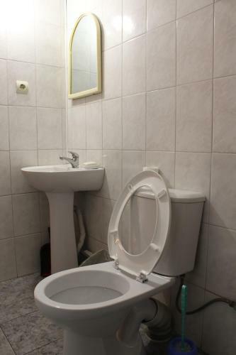 Hostal Maria Guest House